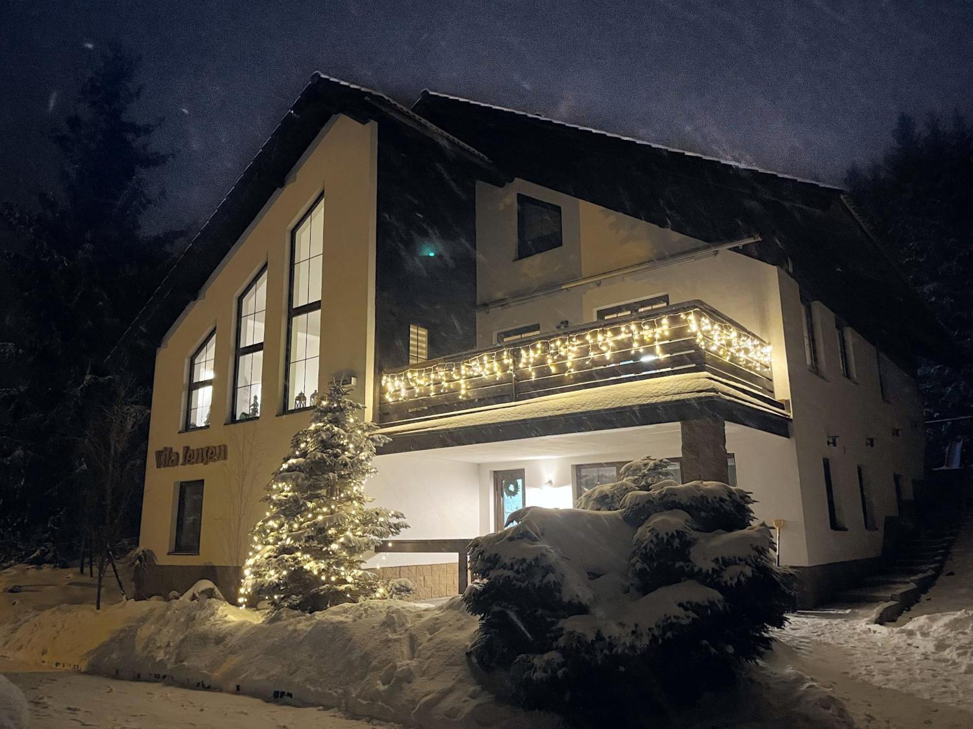 Vila Jensen Гаррахов Экстерьер фото